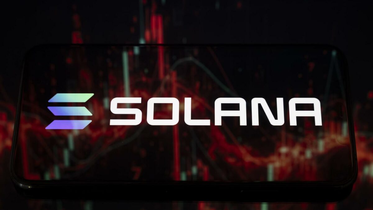 picture of the word "solana"
